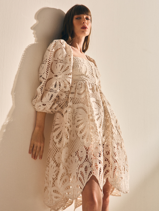 Vestido Curto Borboleta